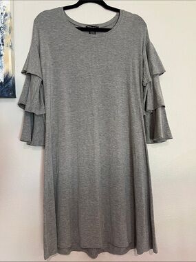 Chelsea & Theodore Gray Ruffle-Sleeve Midi Dress